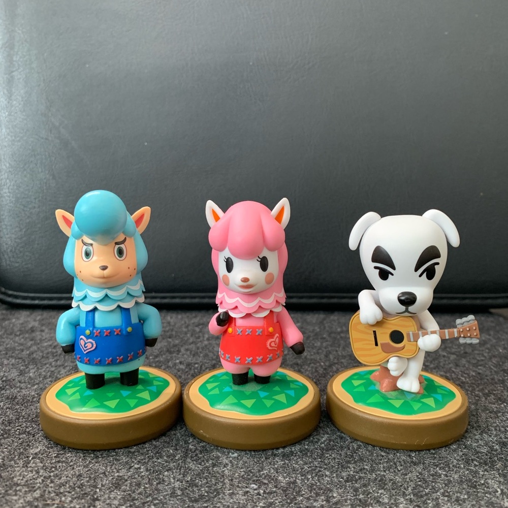 Animal Crossing Amiibo Figures Set - Blue, Pink, White